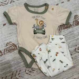 Chick Pea Cream and Green Kids Matching Set